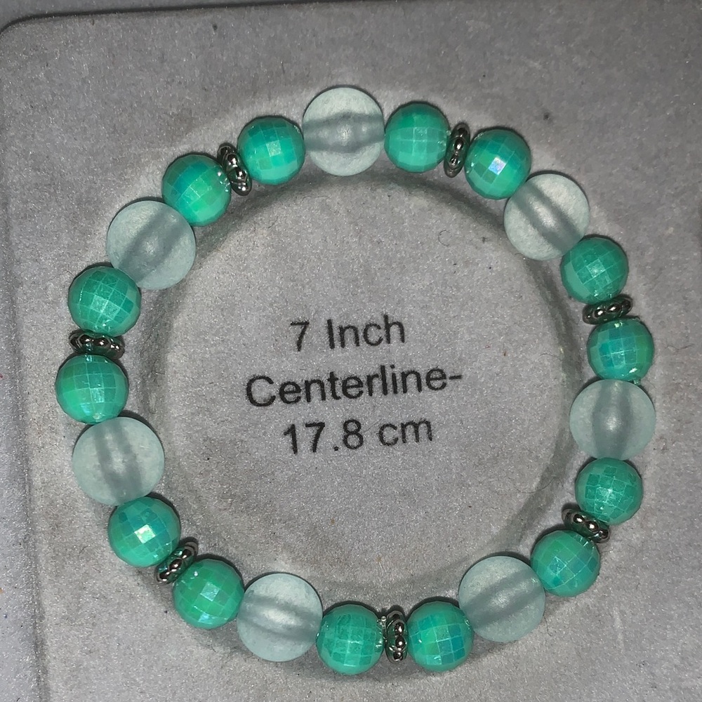Elegant teal Beaded stretch Bracelet